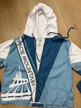 Disney Space Mountain Hooded Jacket in Blue & White unisex large